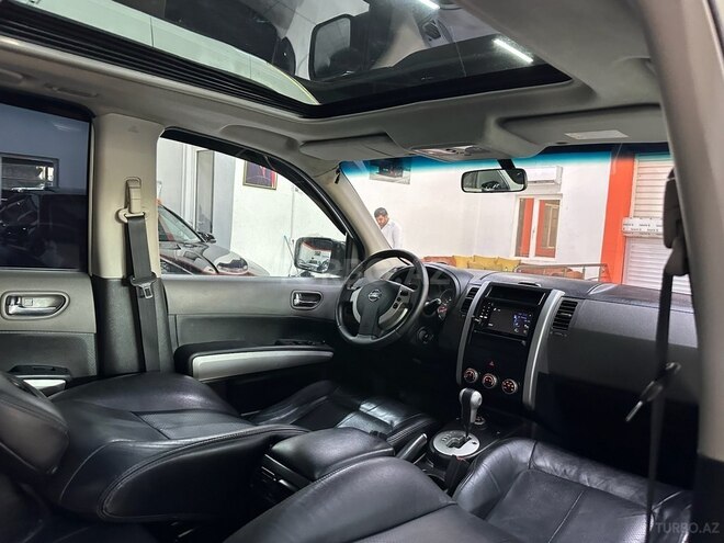 Nissan X-Trail 2010, 212,100 km - 2.5 л - Bakı
