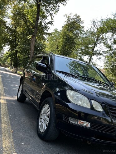 Mitsubishi Airtrek 2001, 335,147 km - 2.4 л - Quba