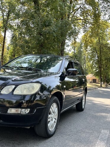 Mitsubishi Airtrek 2001, 335,147 km - 2.4 л - Quba