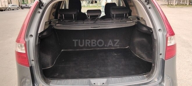 Hyundai i30 2009, 200,000 km - 1.4 l - Gəncə