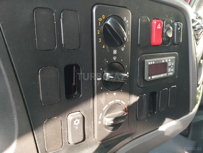 Mercedes Atego 816 2011, 227,800 km - 4.3 l - Bakı