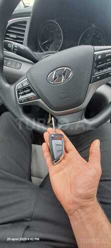 Hyundai Elantra 2018, 150,000 km - 2.0 л - Bakı