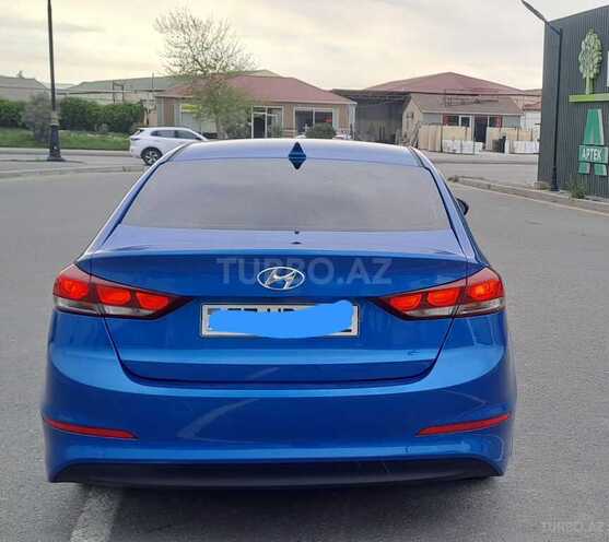 Hyundai Elantra 2018, 150,000 km - 2.0 л - Bakı