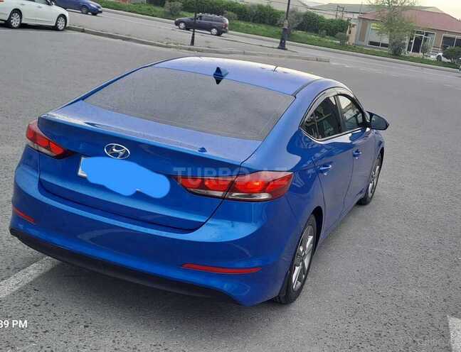 Hyundai Elantra 2018, 150,000 km - 2.0 л - Bakı