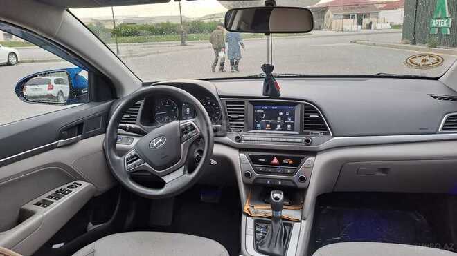 Hyundai Elantra 2018, 150,000 km - 2.0 л - Bakı