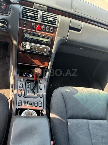 Mercedes E 280 1997, 300,100 km - 2.8 л - Bakı
