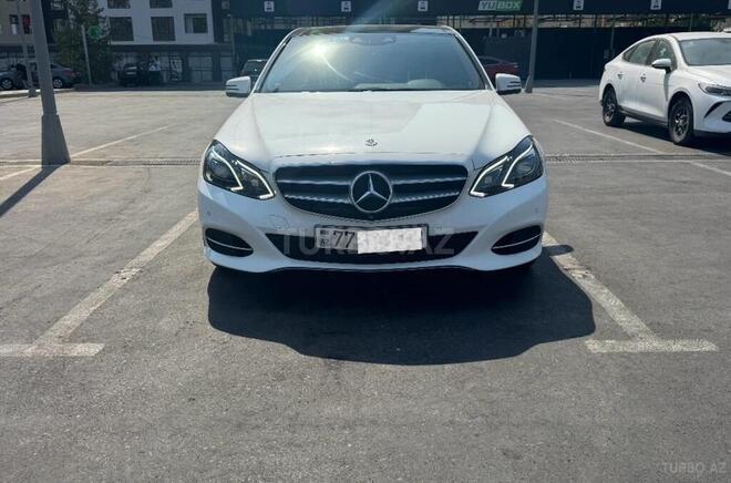 Mercedes E 250 4MATIC 2015, 212,000 km - 2.2 l - Bakı
