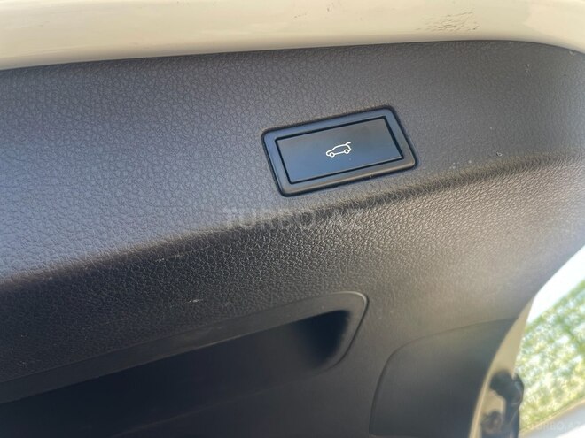 Volkswagen Touareg 2013, 209,000 km - 3.6 l - Bakı