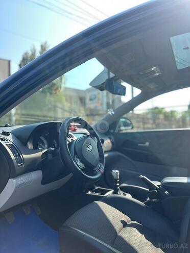 Kia Ceed 2007, 270,000 km - 1.6 л - Bakı