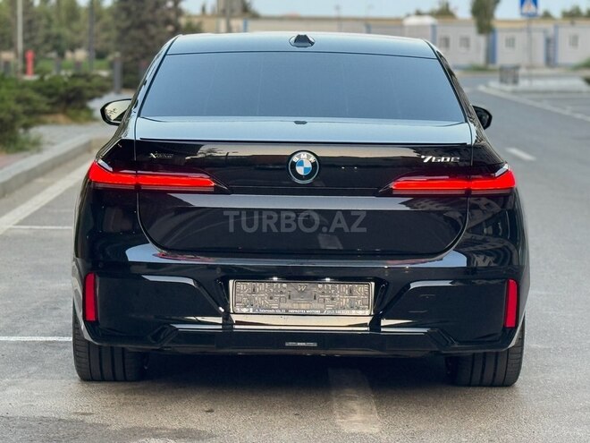 BMW 750e xDrive 2024, 28,000 km - 3.0 л - Bakı