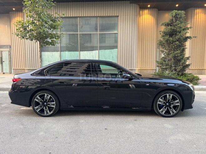 BMW 750e xDrive 2024, 28,000 km - 3.0 л - Bakı