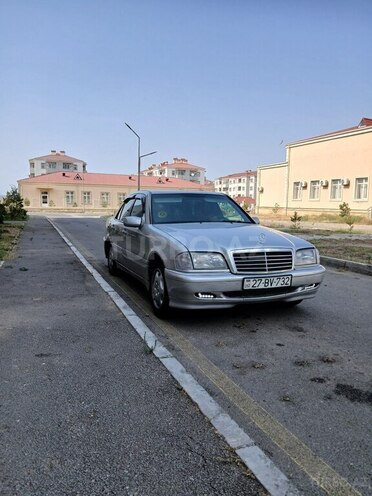 Mercedes C 200 1995, 641,234 km - 2.0 l - Gəncə