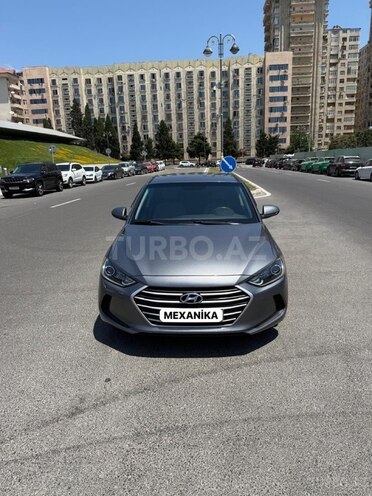 Hyundai Elantra 2018, 130,357 km - 2.0 l - Bakı