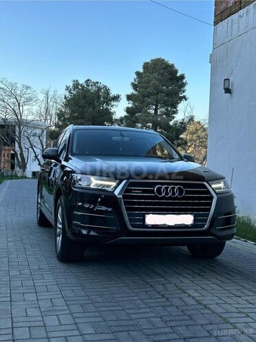 Audi Q7 2017, 75,000 km - 2.0 l - Bakı