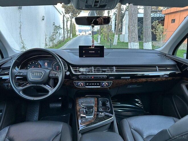 Audi Q7 2017, 75,000 km - 2.0 l - Bakı