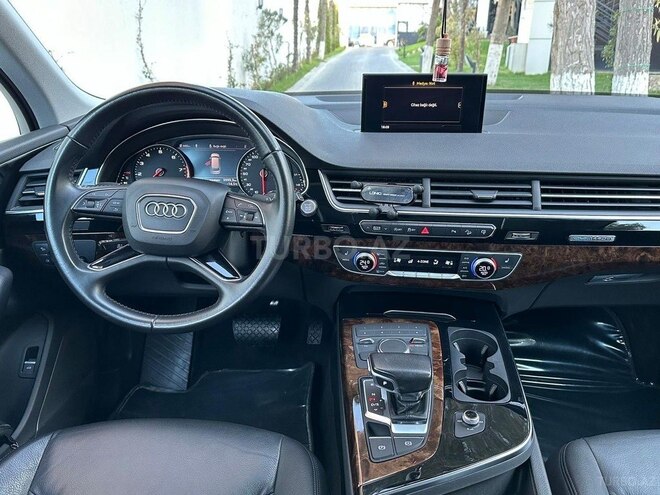 Audi Q7 2017, 75,000 km - 2.0 l - Bakı