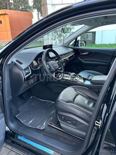 Audi Q7 2017, 75,000 km - 2.0 l - Bakı