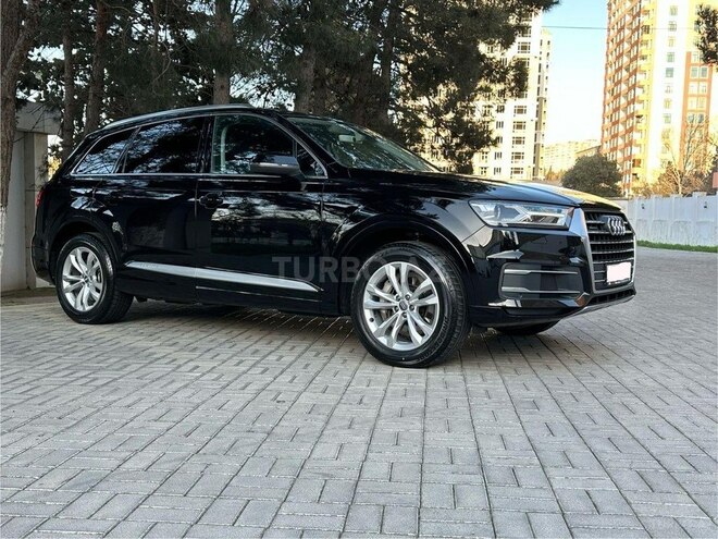 Audi Q7 2017, 75,000 km - 2.0 l - Bakı