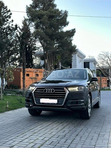 Audi Q7 2017, 75,000 km - 2.0 l - Bakı
