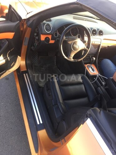 Audi A4-7
