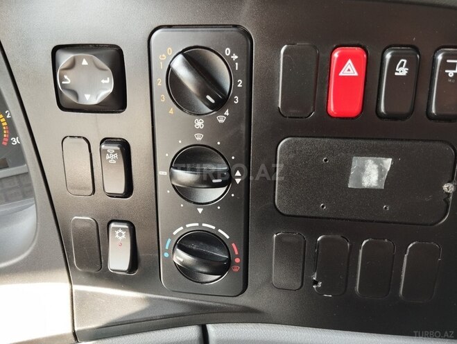 Mercedes Atego 1218 2010, 648,000 km - 4.3 л - Bakı