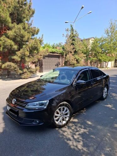 Volkswagen Jetta 2013, 250,000 km - 2.0 л - Bakı