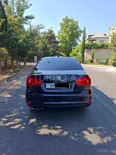 Volkswagen Jetta 2013, 250,000 km - 2.0 л - Bakı
