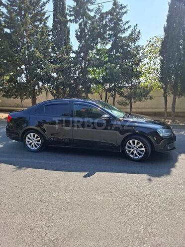 Volkswagen Jetta 2013, 250,000 km - 2.0 л - Bakı