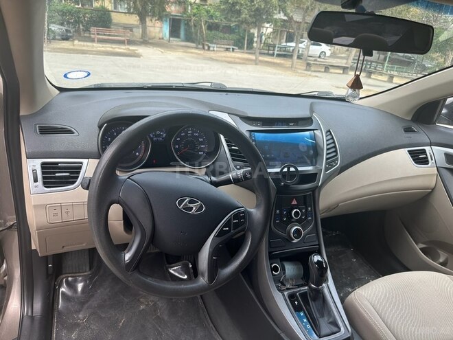Hyundai Elantra 2015, 144,841 km - 1.8 l - Bakı