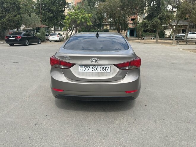 Hyundai Elantra 2015, 144,841 km - 1.8 l - Bakı
