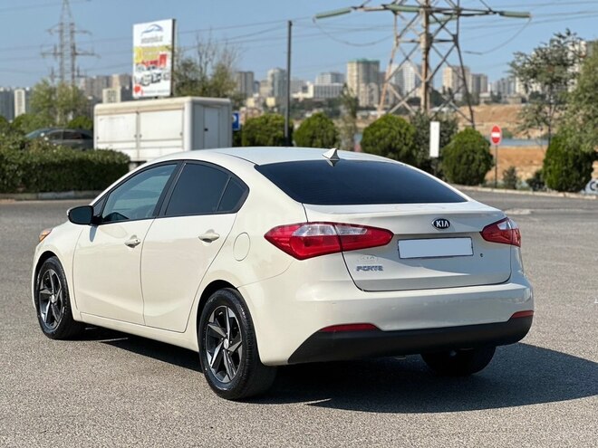 Kia Forte 2015, 311,677 km - 1.8 l - Bakı