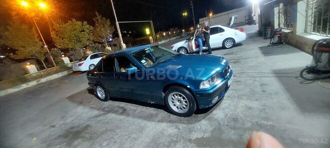 BMW 318 1993, 320,000 km - 1.8 l - Bakı