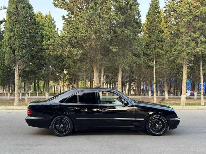 Mercedes E 220 d 2000, 380,000 km - 2.2 l - Sumqayıt