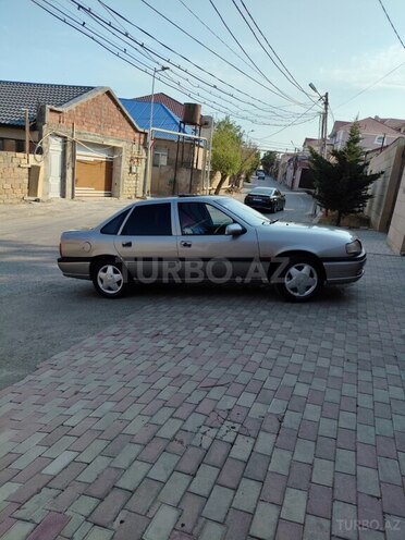 Opel Vectra 1994, 356,800 km - 1.8 l - Bakı