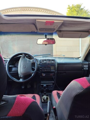Opel Vectra 1994, 356,800 km - 1.8 l - Bakı