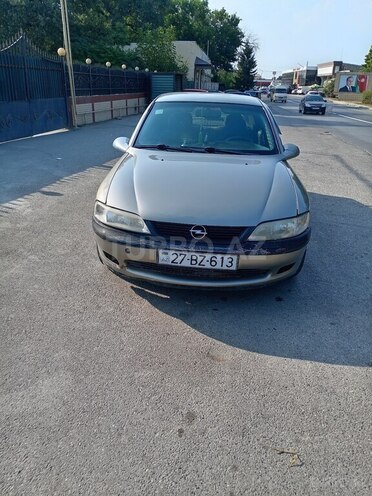 Opel Vectra 1996, 214,500 km - 1.8 l - Xudat