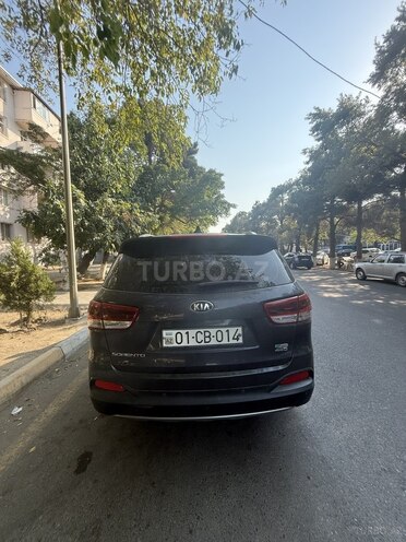 Kia Sorento 2017, 111,800 km - 2.2 l - Sumqayıt