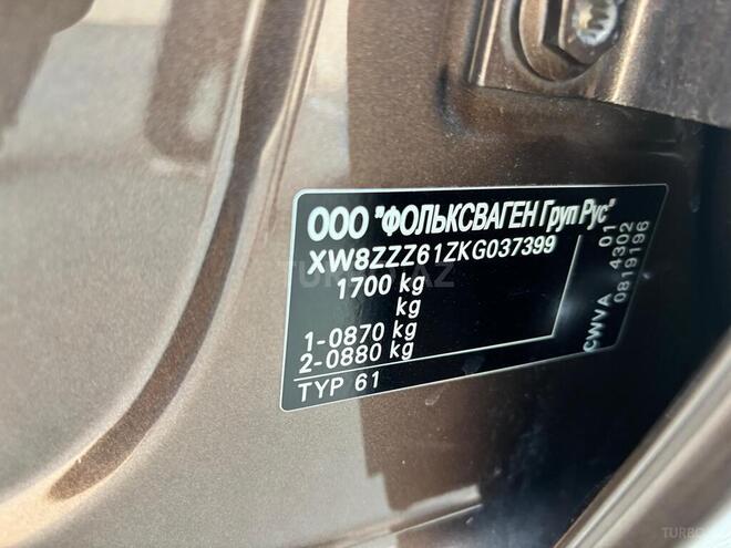 Volkswagen Polo 2019, 110,834 km - 1.6 l - Bakı