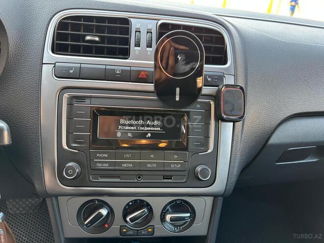 Volkswagen Polo 2019, 110,834 km - 1.6 l - Bakı