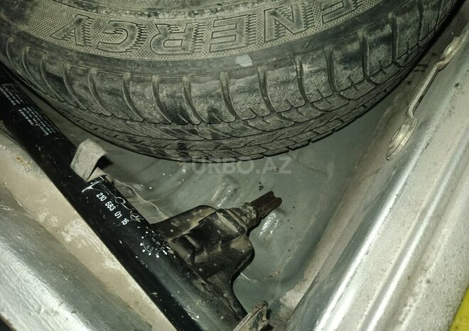 Mercedes 200 1994, 900,000 km - 2.0 л - Bakı