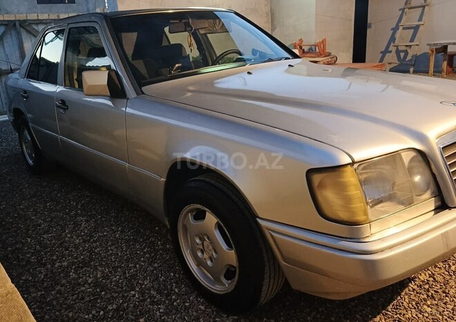 Mercedes 200 1994, 900,000 km - 2.0 л - Bakı