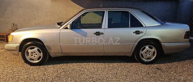 Mercedes 200 1994, 900,000 km - 2.0 л - Bakı