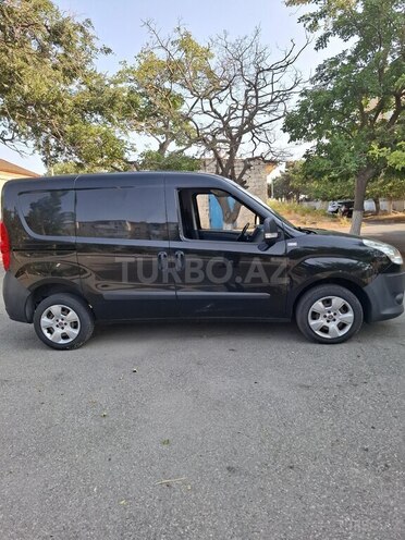 Fiat Doblo 2010, 150,000 km - 1.3 l - Bakı