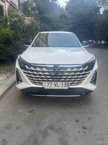 Changan  2025, 2,000 km - 1.5 l - Bakı