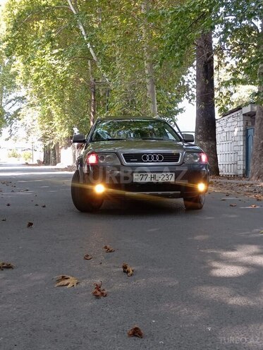 Audi A6 2003, 252,000 km - 2.7 l - Ağdaş