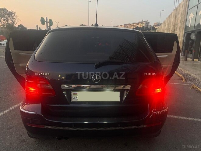 Mercedes B 200 2006, 239,000 km - 2.0 l - Bakı