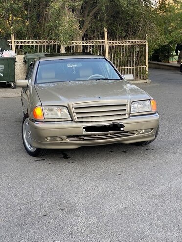 Mercedes C 240 1997, 245,480 km - 2.4 л - Bakı