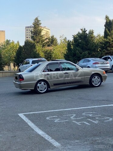 Mercedes C 240 1997, 245,480 km - 2.4 л - Bakı