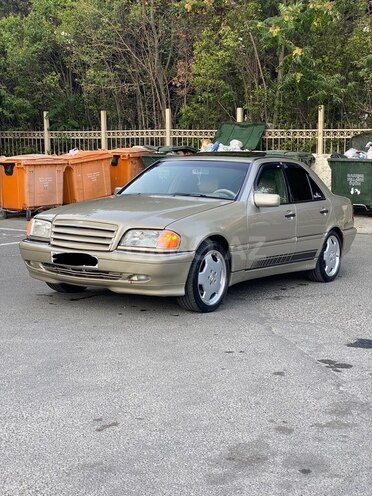 Mercedes C 240 1997, 245,480 km - 2.4 л - Bakı