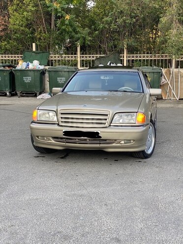 Mercedes C 240 1997, 245,480 km - 2.4 л - Bakı